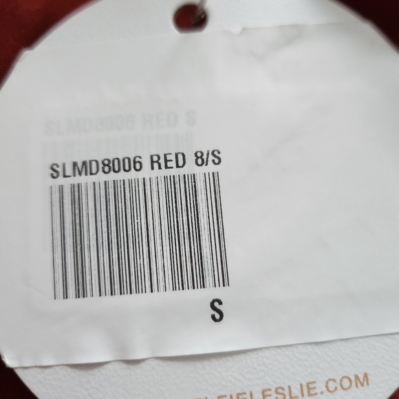 Sold Selfie LeslieMariesa Plunging Neckline Dress Red - Picture 11 of 12